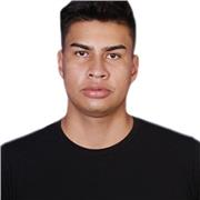 Profesor de apoyo para estudiantes de primeros semestres de derecho